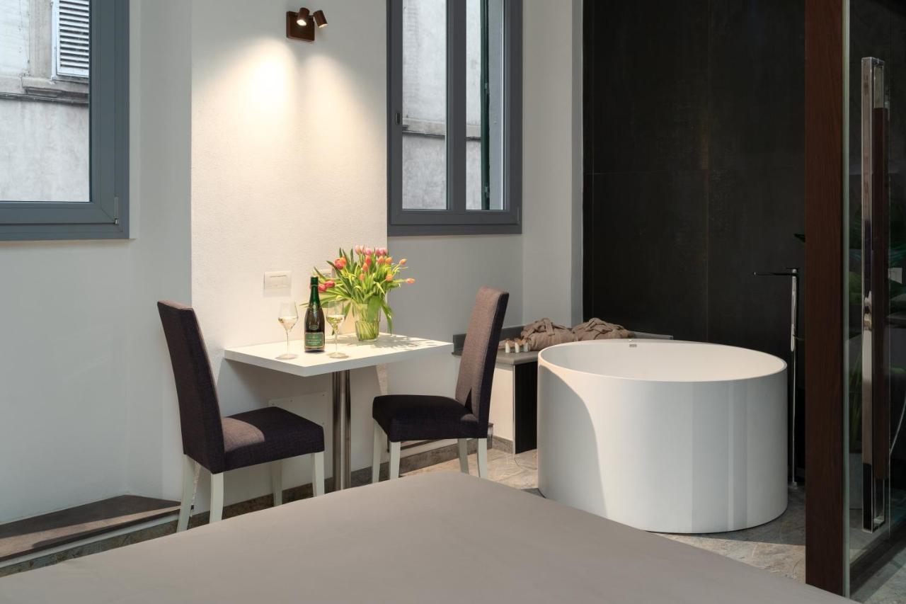 F1Rst Suite Apartment & Spa Флоренция Экстерьер фото