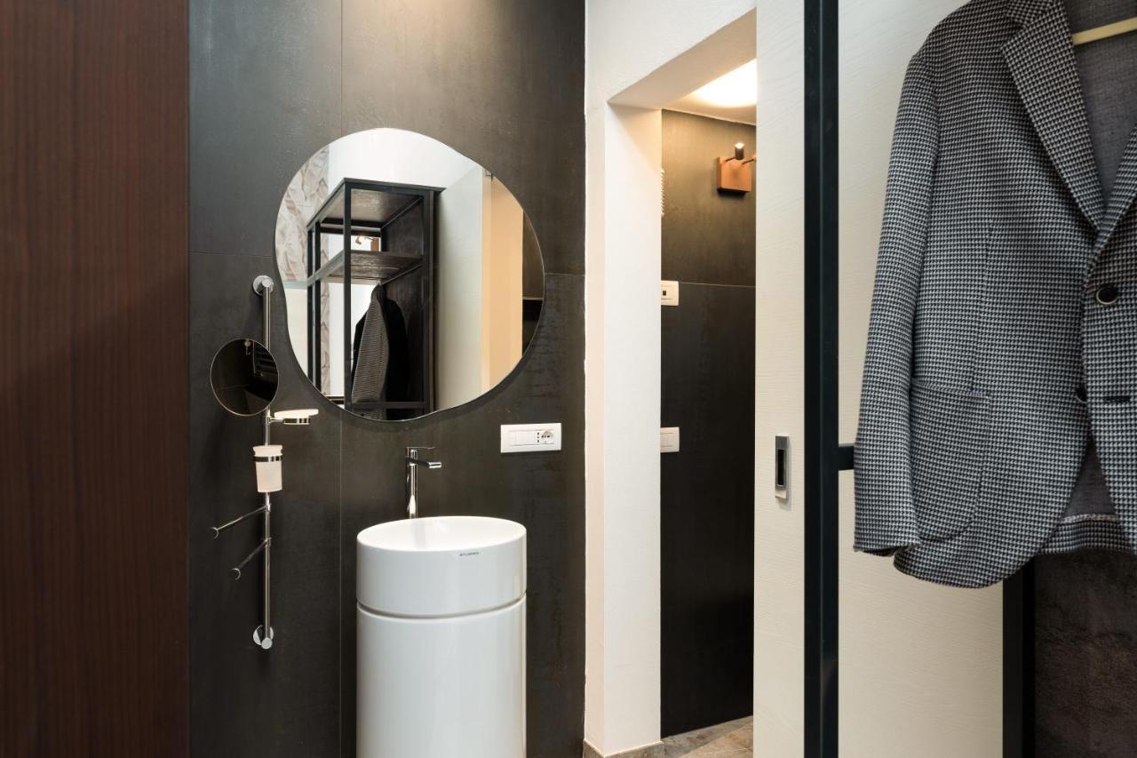 F1Rst Suite Apartment & Spa Флоренция Экстерьер фото